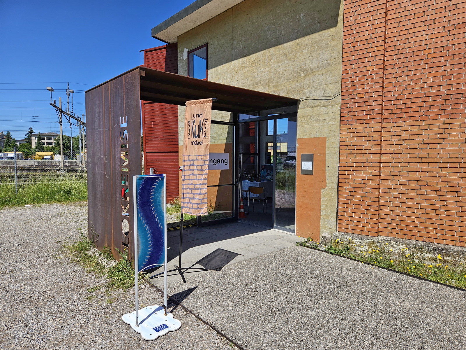 Slide Image